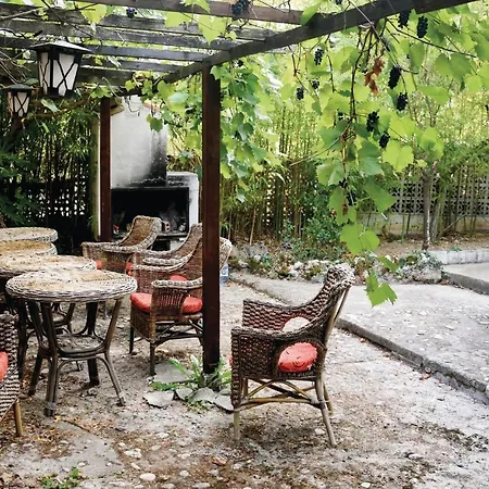 Five-bedroom Holiday In