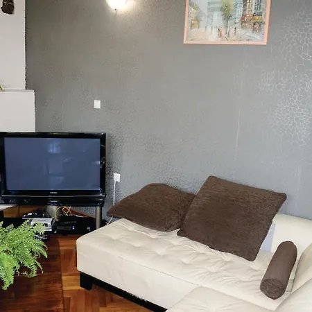 Five-bedroom Holiday In Varna